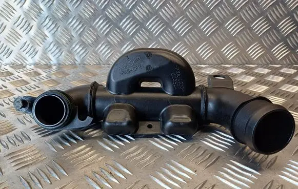Ford Focus C-MAX Air intake duct part 9653777080