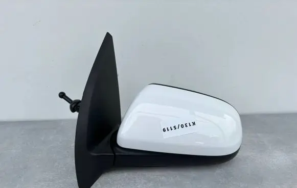 Chevrolet Aveo Manual wing mirror E4012311