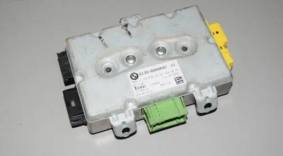 BMW 5 E60 E61 Airbag control unit/module 6948690