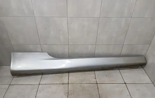 Aston Martin DB9 Side skirt rear trim 6G4310608AB
