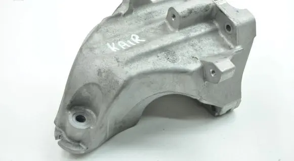 Mercedes-Benz C W205 Engine mounting bracket A6512234204