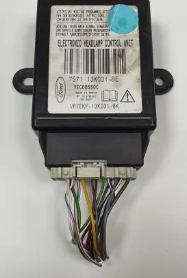 Ford Mondeo MK IV Light module LCM 7S71-13K031-BE