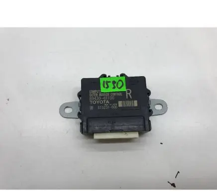 Lexus RX 450H Wing mirror control module 8943048100 615231000