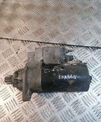 Volkswagen Sharan Starter motor 005631423