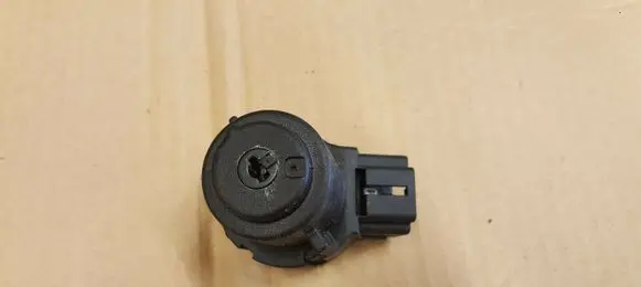 Volkswagen Polo V 6R Ignition lock contact 6R0905865