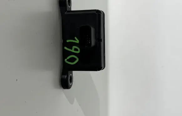 Opel Zafira C ESP acceleration yaw rate sensor 13581120