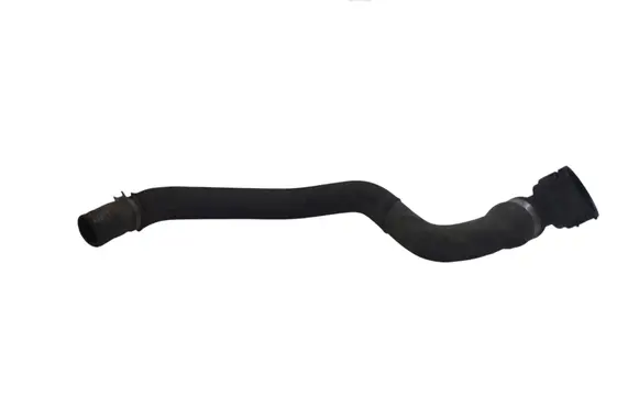Coolant pipe/hose