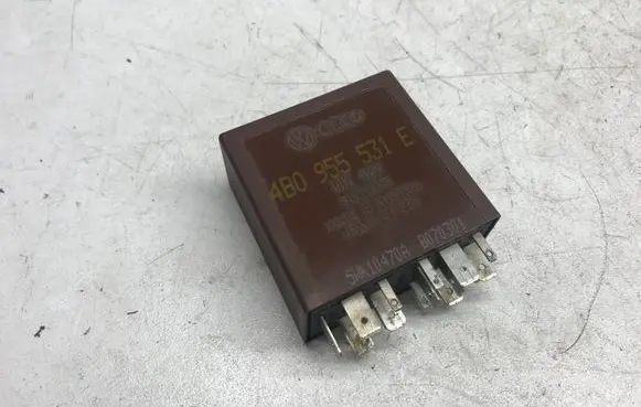 Skoda Octavia Mk1 (1U) Other relay 4B0955531E