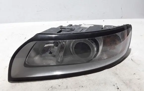 Volvo V50 Headlight/headlamp 31299583