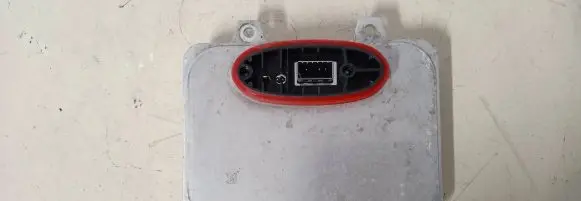 BMW 5 E60 E61 Headlight ballast module Xenon 5DV00900000