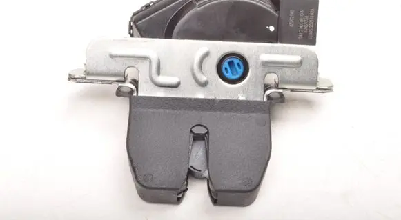 MG ZS Tailgate lock latch 10459738