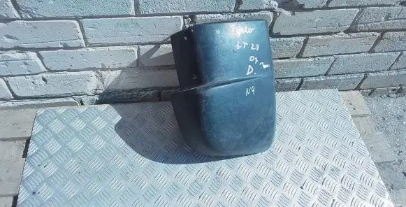 Rear bumper corner part panel trim