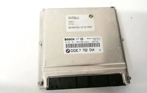 Mini One - Cooper R50 - 53 Engine control unit/module 7792544 0281011085