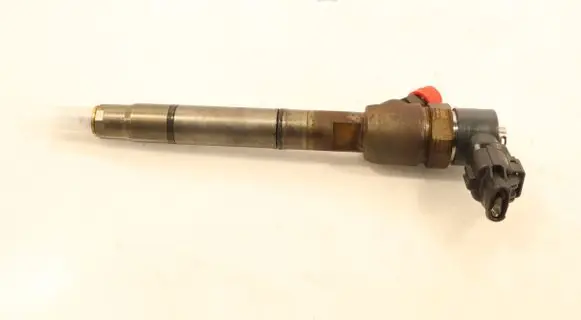 Hyundai i30 Fuel injector 0445110320