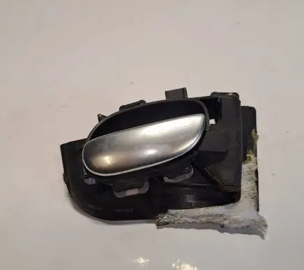 Peugeot 206 Front door interior handle