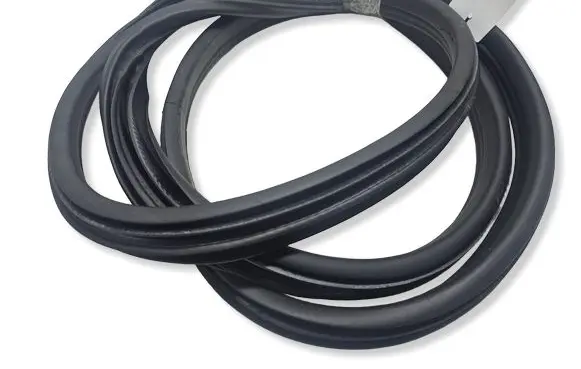 Opel Meriva A Rubber seal front door (on door) 13145216