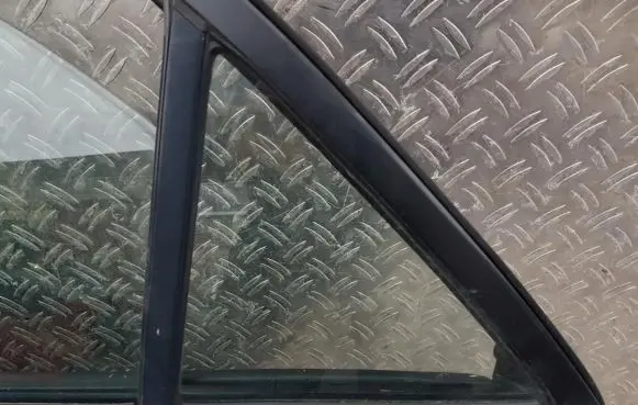 Mazda 6 Rear vent window glass 