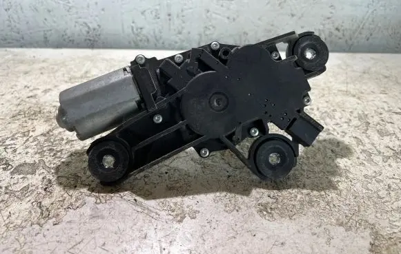 Ford Focus Rear window wiper motor BV6117K441AA 0390201205 83HE