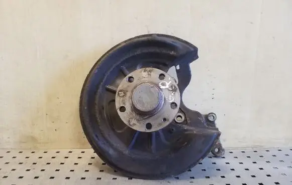 Volkswagen Golf Plus Rear wheel hub spindle/knuckle 