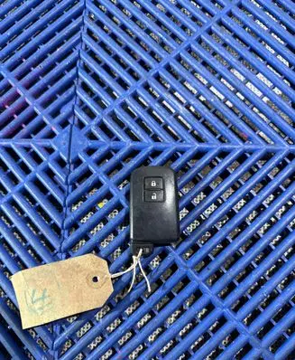 Toyota Auris E180 Ignition key/card 