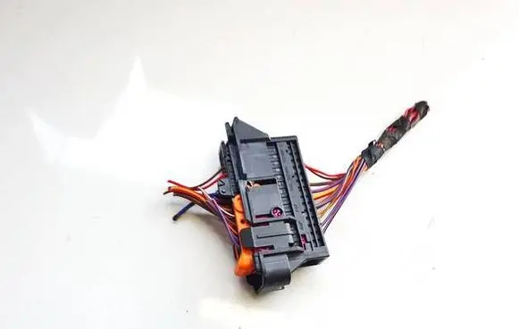 Volkswagen PASSAT B7 Sensor 1K0937722D