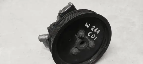 Mercedes-Benz ML W163 Power steering pump 6112300115