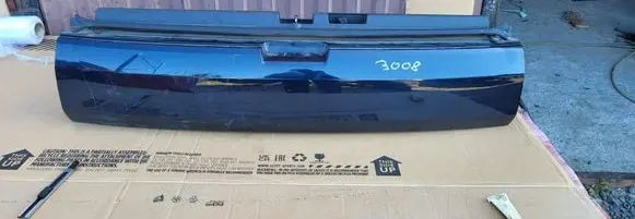 Peugeot 3008 I Tailgate/trunk/boot lid 131313