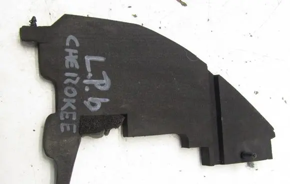 Jeep Cherokee Fender foam support/seal 105321