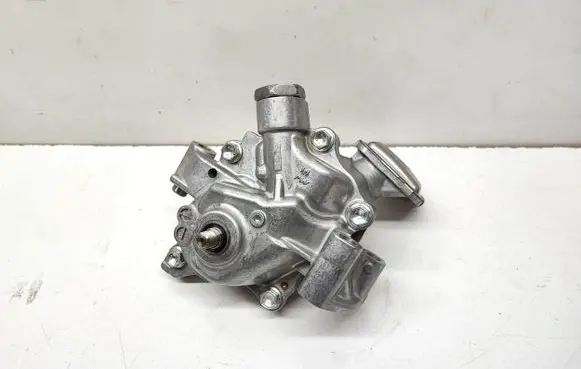 Toyota C-HR I Oil pump 
