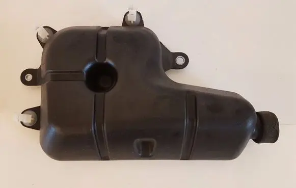 Intake resonator