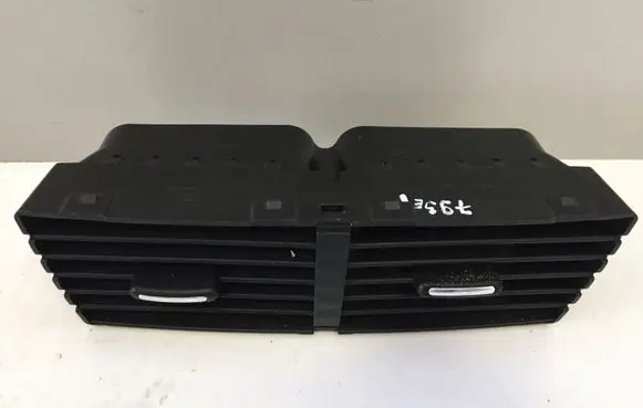 Subaru Impreza II Dash center air vent grill 66110FG020