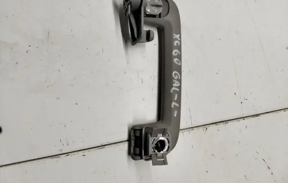 Volvo XC60 Rear interior roof grab handle