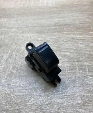 Nissan Primera Electric window control switch 25411AV600