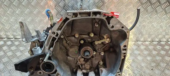 Renault Megane II Manual 5 speed gearbox S26340621 JR5108