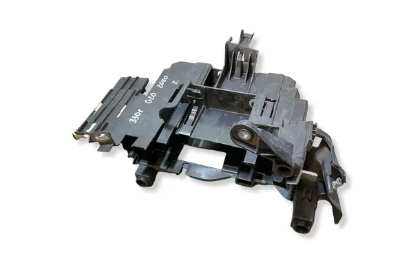 BMW 3 G20 G21 Other engine bay part 586509 9454102