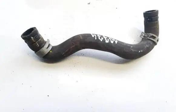 Nissan Leaf I (ZE0) Engine coolant pipe/hose