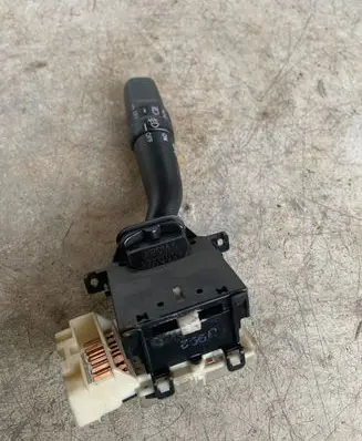 Lexus ES 250 - 300 - 330 Indicator stalk 17a0896