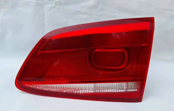 Volkswagen PASSAT B7 Tailgate rear/tail lights 3AF945094K