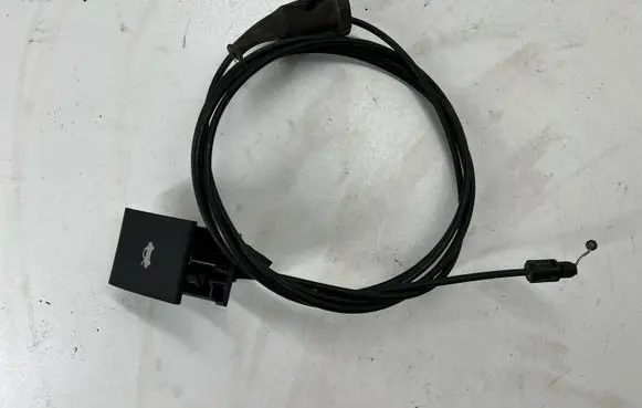 Dodge Challenger Engine bonnet/hood lock release cable 68185112AB