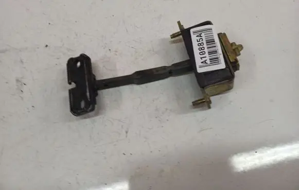 Mercedes-Benz CLS C219 Rear door check strap stopper
