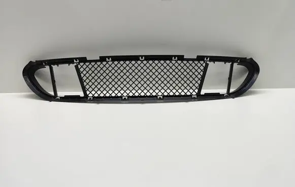 BMW 5 E60 E61 Front bumper lower grill 7896588 789658808 51117896588