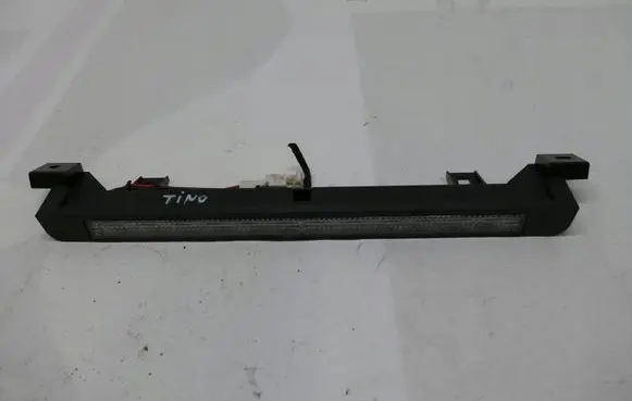 Nissan Almera Tino Third/center stoplight 26590BU000