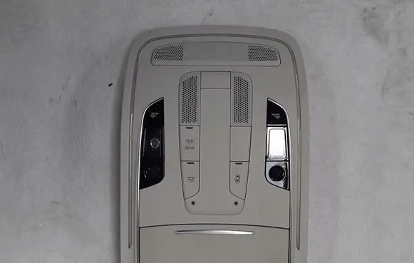 Audi A8 S8 D4 4H Front seat light 4H0951177