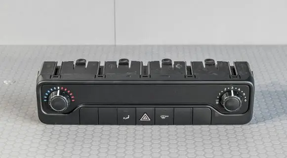 Mercedes-Benz Sprinter W907 W910 Climate control unit A9079054006 SW183500 HW182800