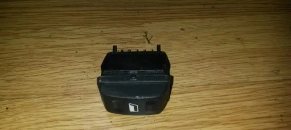 Citroen Xsara Picasso Electric window control switch