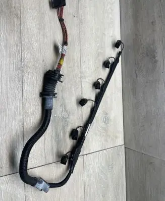 BMW X5 E70 Fuel injector wires 738050705 5002975915