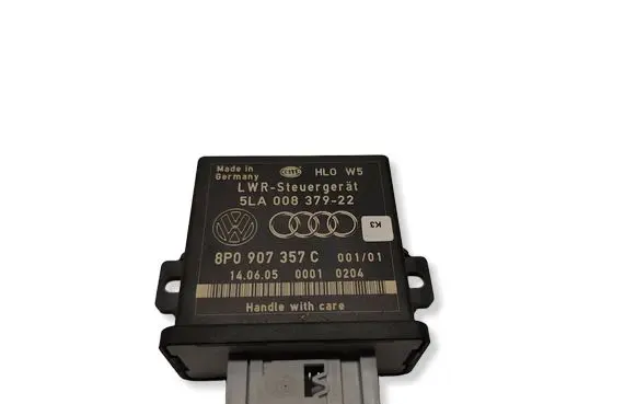 Audi A6 S6 C6 4F Light module LCM 5LA00837922 8P0907357C
