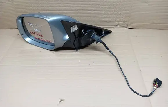 Audi Q5 SQ5 Front door electric wing mirror 