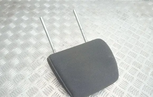 Ford Focus Front seat headrest 