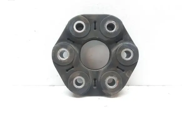 BMW 1 E82 E88 Rear prop shaft donut coupling/joint 7511454